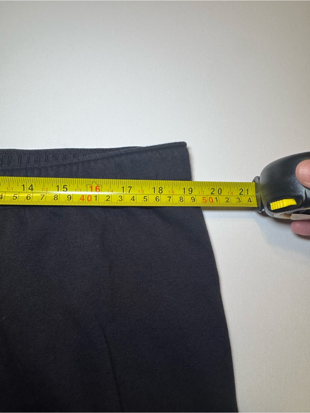 Under Armour Black Jogger Sweats with Logo - Picture 5 of 7